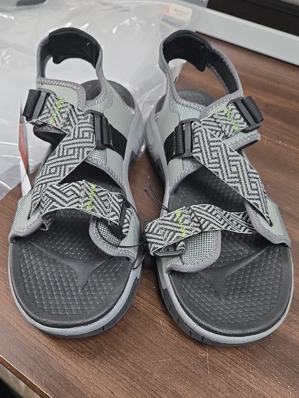 Ozark Trail Size 13 Black and Grey Adjustable Sandal